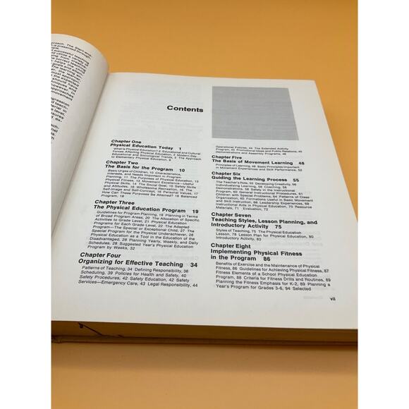 1975 Dynamic Physical Education Elementary School Children 5th Ed by Pangrazi - Picture 2 of 5